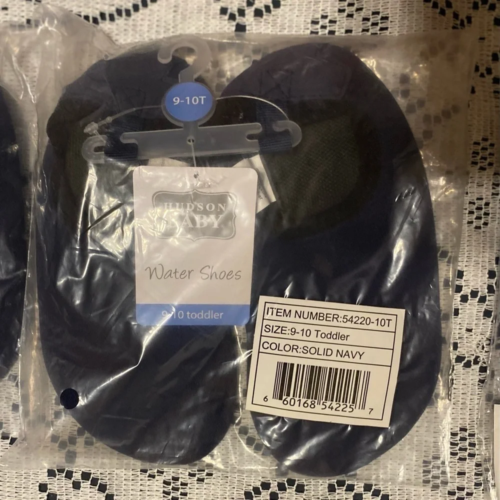 Hudson Baby & Hudson Home - New -  Toddler and Little Kids Water Shoes
